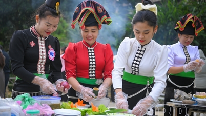 फिएंग लोई पाक कला महोत्सव में सात टीमों ने भाग लिया।