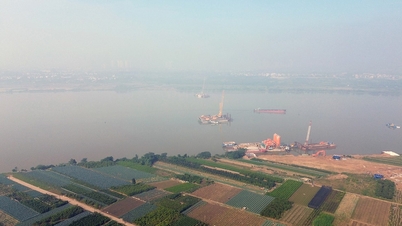สะพานง็อกฮอย ซึ่งมีมูลค่าการก่อสร้างเกือบ 12 ล้านล้านดอง เชื่อมต่อกรุงฮานอยและจังหวัดฮุงเยนเข้าด้วยกัน