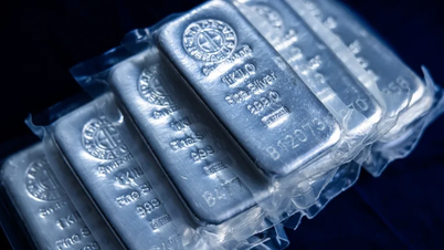 Az ezüst ára új rekordot döntött, miután a Fed csökkentette a kamatlábakat.