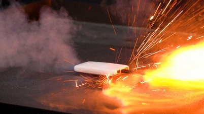 পাওয়ার ব্যাংকে আগুন, ১২০ জন যাত্রীকে সরিয়ে নেওয়া হয়েছে, ১ জনকে হাসপাতালে ভর্তি করা হয়েছে।