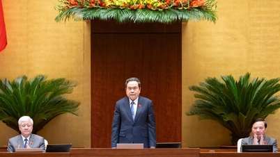 Se clausuró solemnemente la décima sesión de la XV Asamblea Nacional.