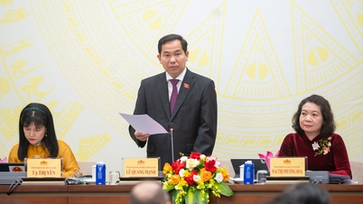 ترأس الأمين العام للجمعية الوطنية ورئيس مكتب الجمعية الوطنية لي كوانغ مان مؤتمراً صحفياً دولياً للإعلان عن نتائج الدورة العاشرة.