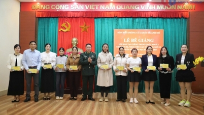 Posterunek Straży Granicznej Hoành Mô zapewnia szkolenia z języka chińskiego dla funkcjonariuszy i mieszkańców regionu.