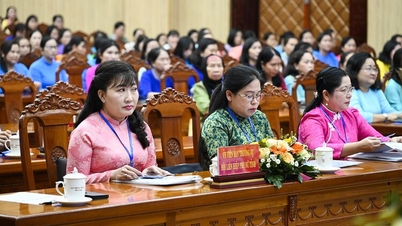 2025-2030 कार्यकाल के लिए आन जियांग प्रांतीय महिला कांग्रेस का पहला सत्र।