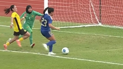 ក្រុម​នារី​ហ្វីលីពីន​ឈ្នះ​ម៉ាឡេស៊ី​យ៉ាង​ជឿជាក់​ឡើង​ទៅ​វគ្គ​ពាក់កណ្តាល​ផ្តាច់ព្រ័ត្រ​នៃ​ស៊ីហ្គេម ៣៣។