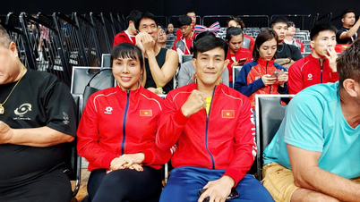 'Sang Tak Terkalahkan' Nguyen Tran Duy Nhat dan hasratnya yang membara untuk mengibarkan bendera nasional setinggi-tingginya.