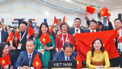 Wakil Ketua Tetap Komite Rakyat Provinsi Mai Son: Terharu dan bangga ketika lukisan Dong Ho diakui oleh UNESCO