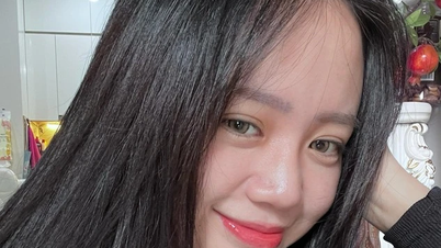 סטרימרית עם "מצלמה לא רשמית" עדיין שובה את המעריצים.