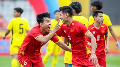 Um dia de grande vitória para o futebol vietnamita.