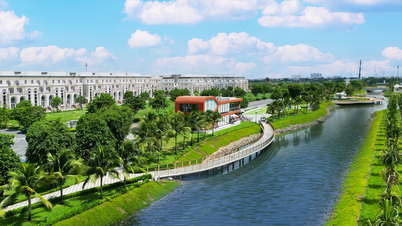 Bandar Van Phuc kelihatan menakjubkan sebelum permulaan Larian Separuh Maraton Tien Phong.