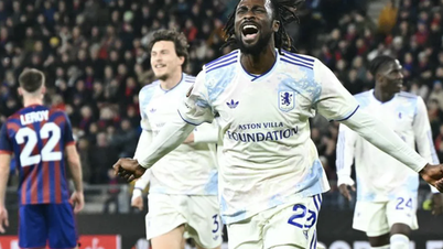 Aston Villa, Basel'i yenerek Avrupa Ligi eleme turuna bir adım daha yaklaştı.