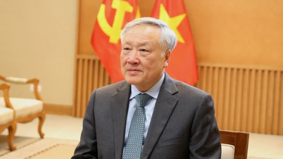 "국가 재편" - 당의 의지에서 인민의 마음으로 향하는 혁명과 새로운 부흥 시대를 향한 열망