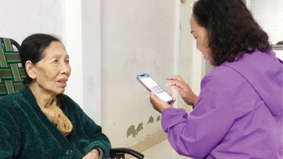 Digital transformasjon i fattigdomsreduksjon: Informasjonstransparens - offentlig støtte.