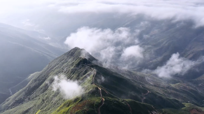 Junge Intellektuelle kehren in ihre Heimatstädte zurück – eine wichtige Maßnahme, die sich aus dem Beschluss des Zentralkomitees zur Personalpolitik ergibt.