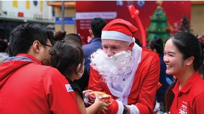 Prudential Vietnam bezorgt jonge patiënten een betekenisvolle kersttijd met de activiteitenreeks "Giving Love".