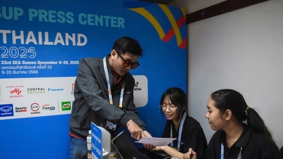 Les 33 volontaires des Jeux d'Asie du Sud-Est : vraiment dignes du pays du sourire.