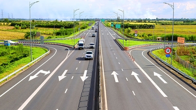 להאיץ את יישום פרויקטים לאומיים מרכזיים.