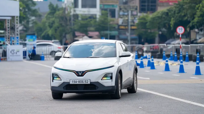 VinFast VF 6: รถ SUV 5 ที่นั่งที่คุ้มค่าที่สุดสำหรับครอบครัวรุ่นใหม่ ผสานประสบการณ์การขับขี่และราคาที่เหมาะสมที่สุด