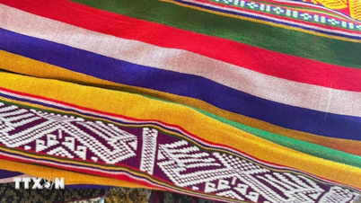 Pu Luong کے وسیع جنگلات کے درمیان بروکیڈ بنائی کی روح کو محفوظ کرنا۔