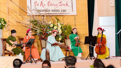 "Penyembuhan" melalui muzik dan budaya tradisional.