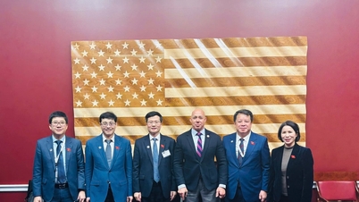 Une délégation de l'Assemblée nationale vietnamienne a participé à un programme d'échange et de coopération aux États-Unis.