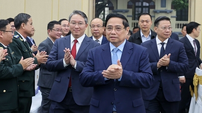 Premiér Pham Minh Chinh se zúčastnil celostátní konference, která shrnula práci soudců v roce 2025 a ve funkčním období 2021–2025, stanovila směr pro funkční období 2026–2030 a klíčové úkoly pro rok 2026.