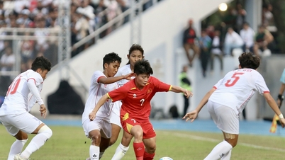 কোচ মাই দুক চুং-এর দলের কাছে হেরে যাওয়ার পর, মায়ানমার মহিলা জাতীয় দলের কোচ বেদনাদায়কভাবে তার পদ থেকে পদত্যাগ করেন।