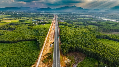 The Quang Ngai - Hoai Nhon expressway, a project eagerly awaited for many years, is nearing completion.
