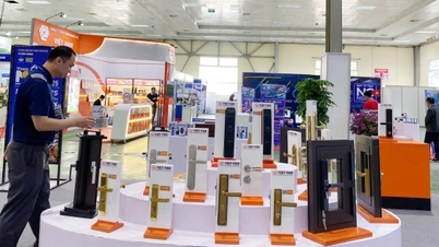 Kulcsfontosságú iparágak alakulnak át, hogy a főváros gazdaságának élére álljanak.