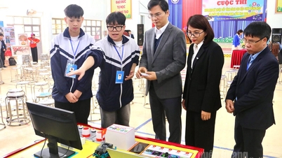 ພິທີເປີດການແຂ່ງຂັນວິທະຍາສາດ ແລະ ເຕັກໂນໂລຊີລະດັບແຂວງ ແລະ ງານບຸນການສຶກສາ STEM ປະຈຳປີຮຽນ 2025-2026.