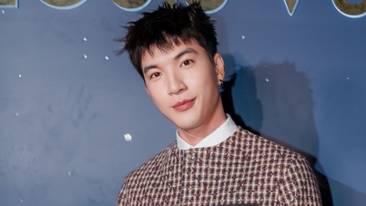 HIEUTHUHAI sangat tampan, sementara Letnan Quang 'Hujan Merah' memiliki keanggunan yang unik.