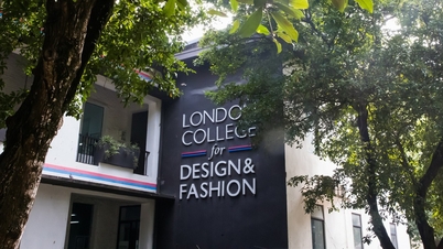 London College of Design and Fashion apologizes to students who received 'foreign university degrees'.