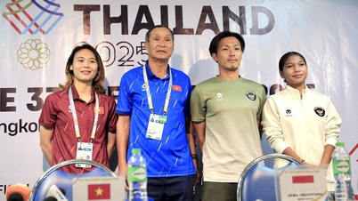 Coach Mai Duc Chung engages in a fierce battle of wits with the Japanese coach; Vietnam determined to defeat Indonesia: Must reach the final.