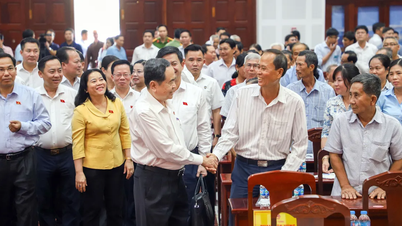 Der Vorsitzende der Nationalversammlung, Tran Thanh Man, trifft sich mit Wählern in der Stadt Can Tho.