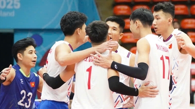 A seleção masculina de voleibol do Vietnã derrotou o Laos por 3 a 0 em sua partida de estreia nos Jogos do Sudeste Asiático de 2013.