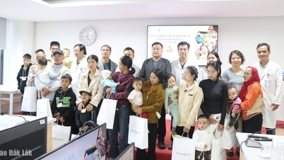 बच्चों में कटे होंठ और तालू की मुफ्त जांच और सर्जरी।