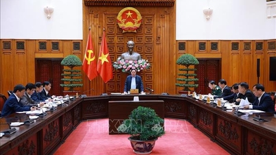 នាយករដ្ឋមន្ត្រី​បាន​ធ្វើ​កិច្ចប្រជុំ​មួយ​នៅ​ខេត្ត​ក្វាងទ្រី ដើម្បី​បើក​យុទ្ធនាការ «ក្វាងទ្រុង»។