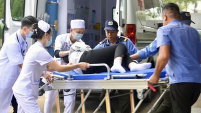 The Ministry of Health organizes a drill to practice medical response in a terrorist scenario.