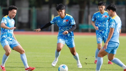 'Spider-Man' Trung Kien reveals details of the 'heated' meeting of the Vietnam U23 team: Coach Kim said that…