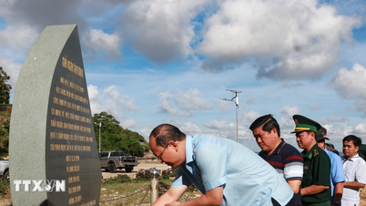 Ca Mau : Restauration et modernisation du temple des 10 martyrs héroïques du soulèvement de Hon Khoai.