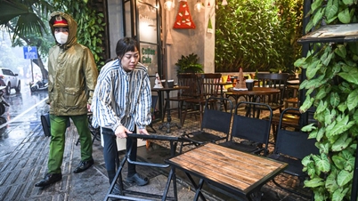 하노이시, 도시 질서 회복 캠페인 시작… 주민들 자발적으로 노점과 상점 철거해 보도 되찾아.