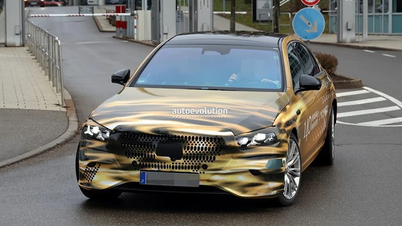 메르세데스-벤츠는 아부다비에서 레벨 4 자율주행 택시를 시험 운행하고 있습니다.