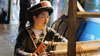 Kisah pertukaran dan integrasi budaya.