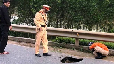 Xuất hiện hố do sụt lún đường trên tuyến quốc lộ qua Huế