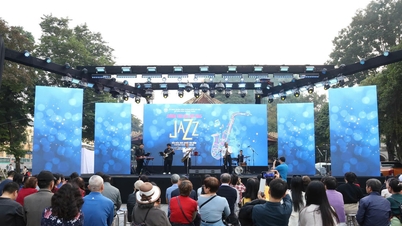 Fortsätta att göra projektet "Weekend Music" till en välbekant kulturell mötesplats för Hanois invånare.