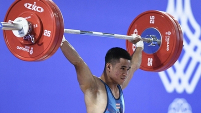 ດາວຍົກນ້ຳໜັກໄທສ້າງສະຖິຕິໂລກໃນງານກິລາຊີເກມຄັ້ງທີ 33