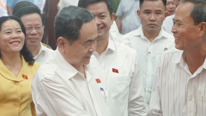 ທ່ານປະທານສະພາແຫ່ງຊາດ ເຈິ່ນແທງເມັງ ແລະ ຜູ້ແທນສະພາແຫ່ງຊາດພົບປະກັບຜູ້ມີສິດເລືອກຕັ້ງເມືອງ ເກີ່ນເທີ.