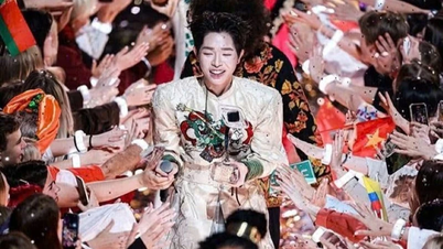 Dezlănțuind punctele forte inerente și demonstrând aspirația de a atinge culmi mai înalte.