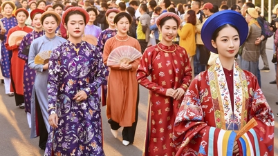 স্ট্রিট ফ্যাশন উৎসবগুলি জমজমাট হয়ে উঠছে।