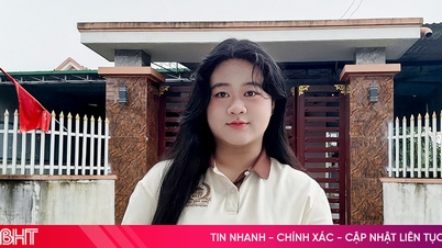 Female student from a village school tops the provincial Geography competition for 12th graders.